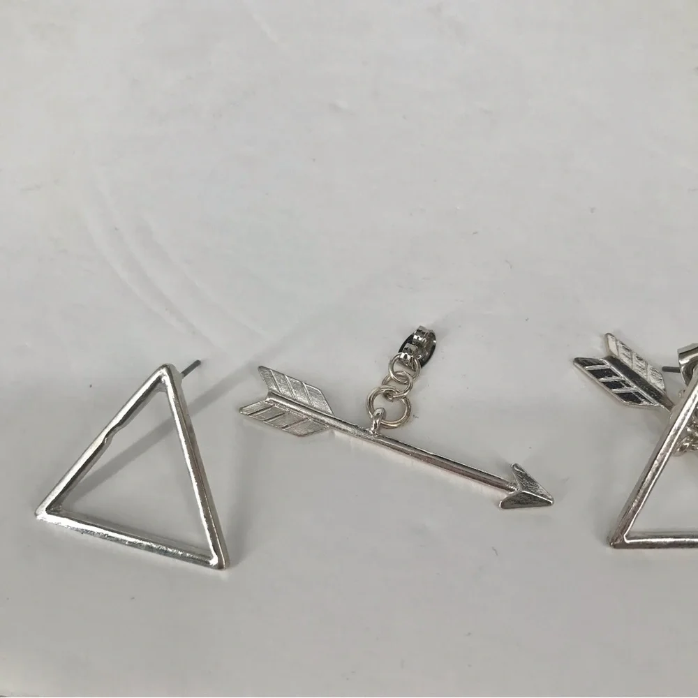🌸3 for $20 Unique Boho Arrow Earrings